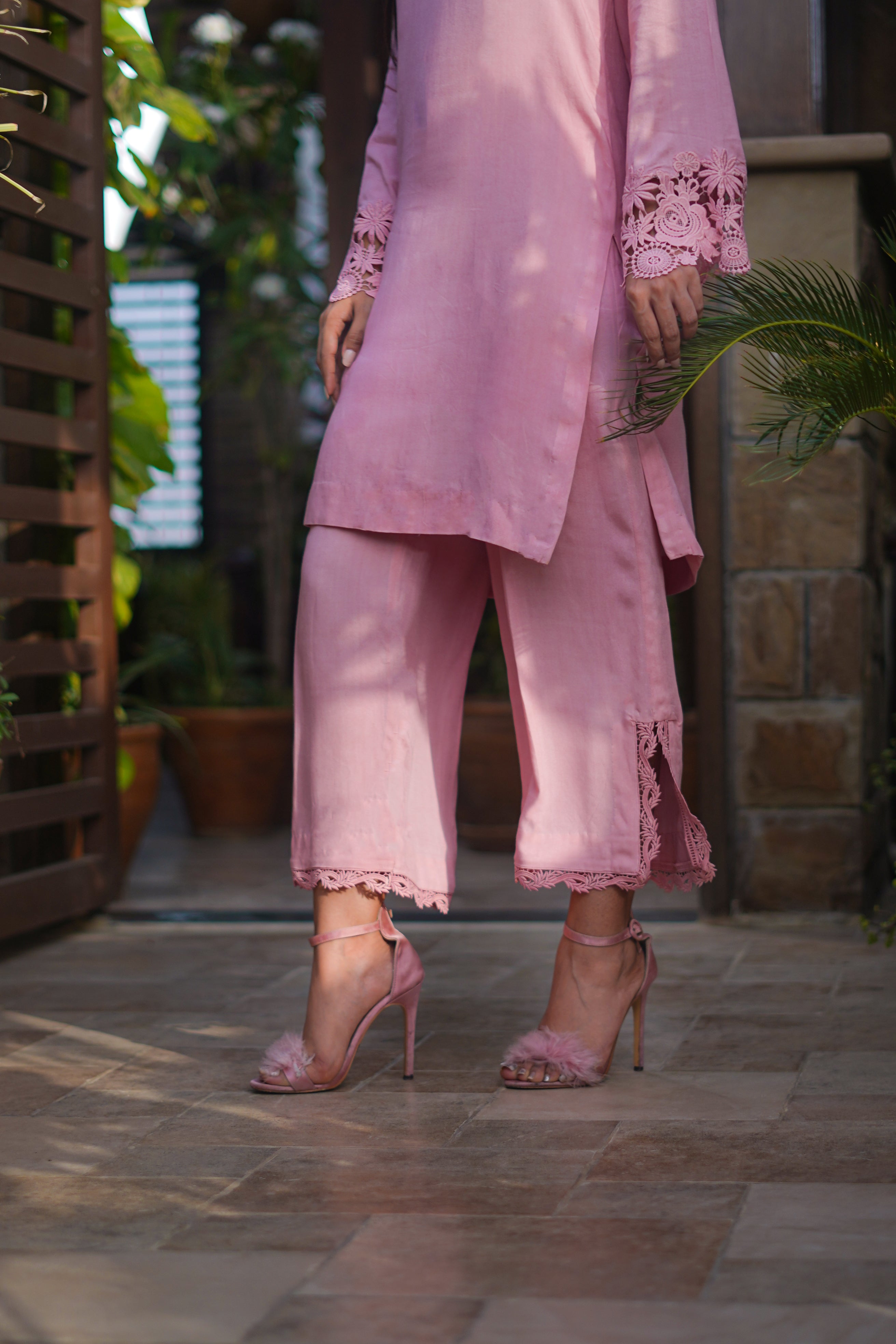 Flare Rose